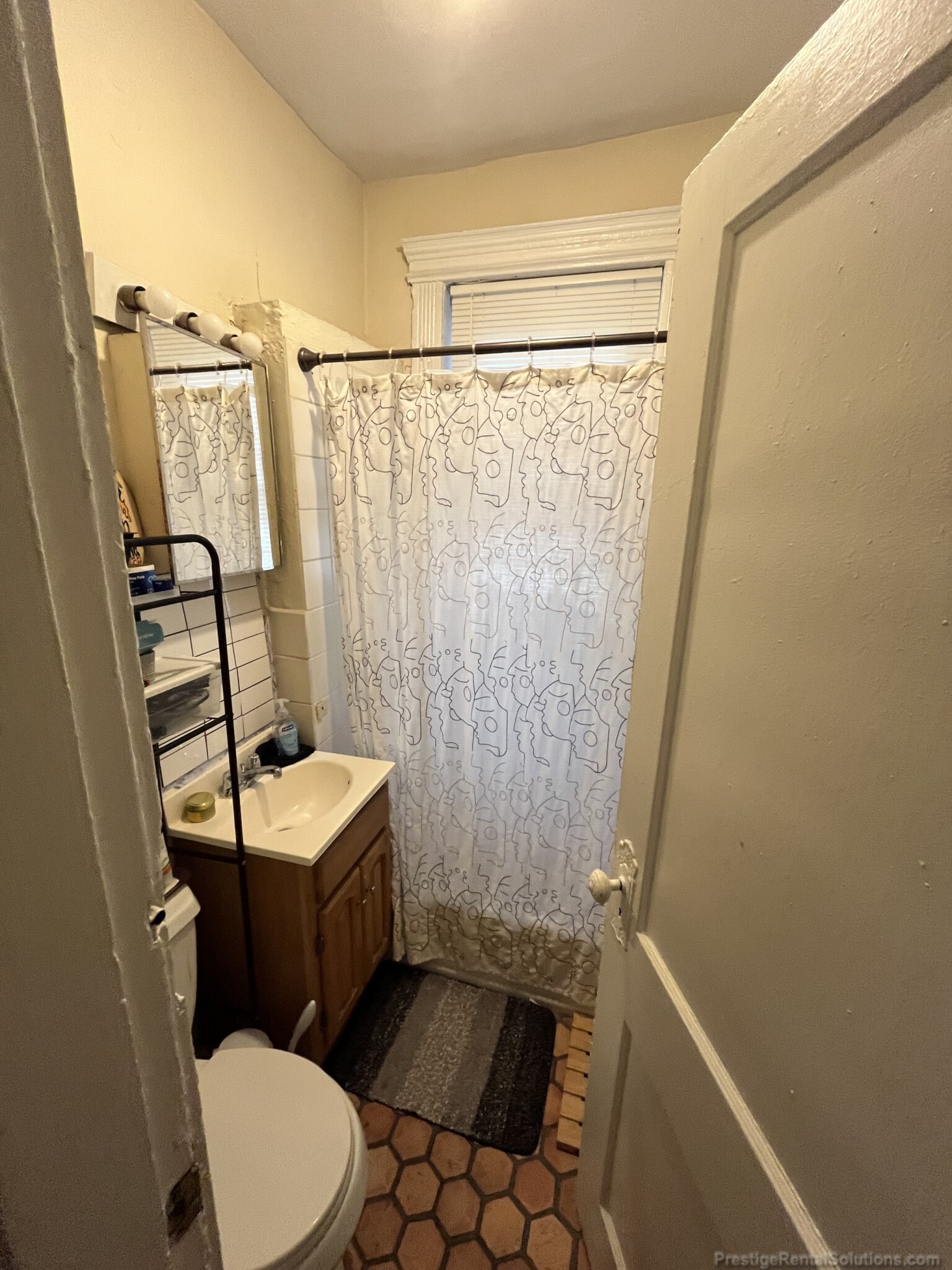 1412 Commonwealth Ave, Brighton