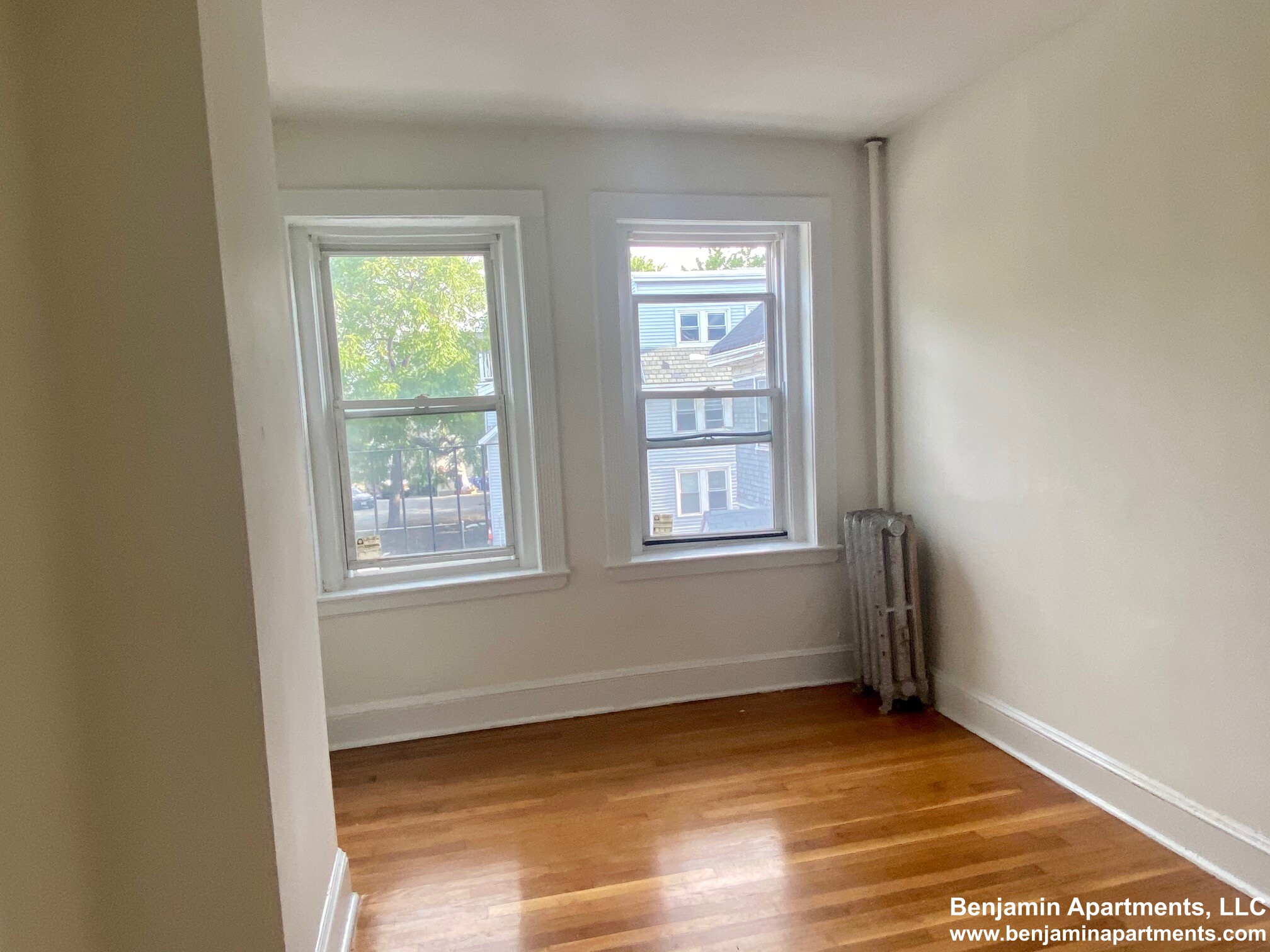 71 Brighton Ave, Allston