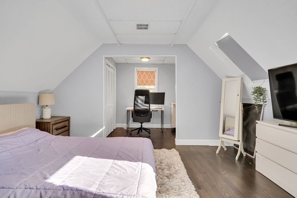 11 Lexington St, Bemis