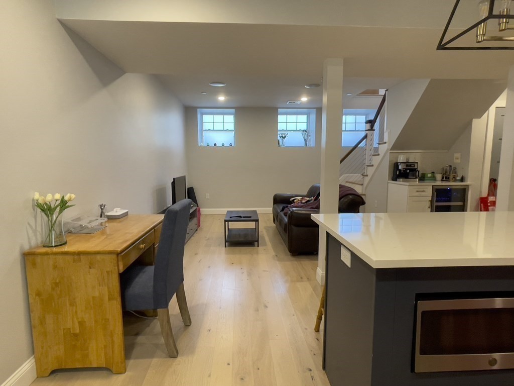 375 Hyde Park Ave, Boston