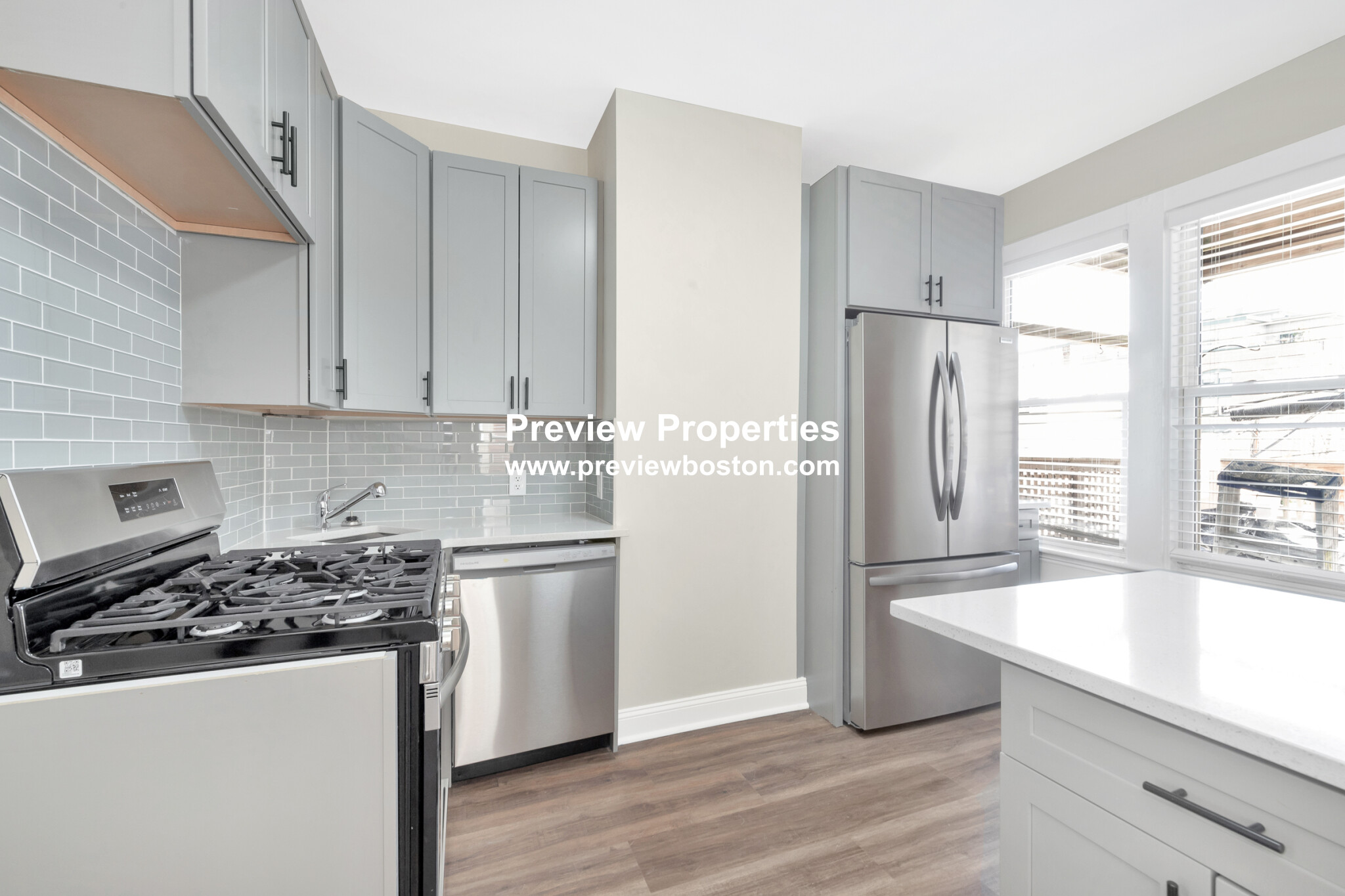 16 O Street Pl, South Boston