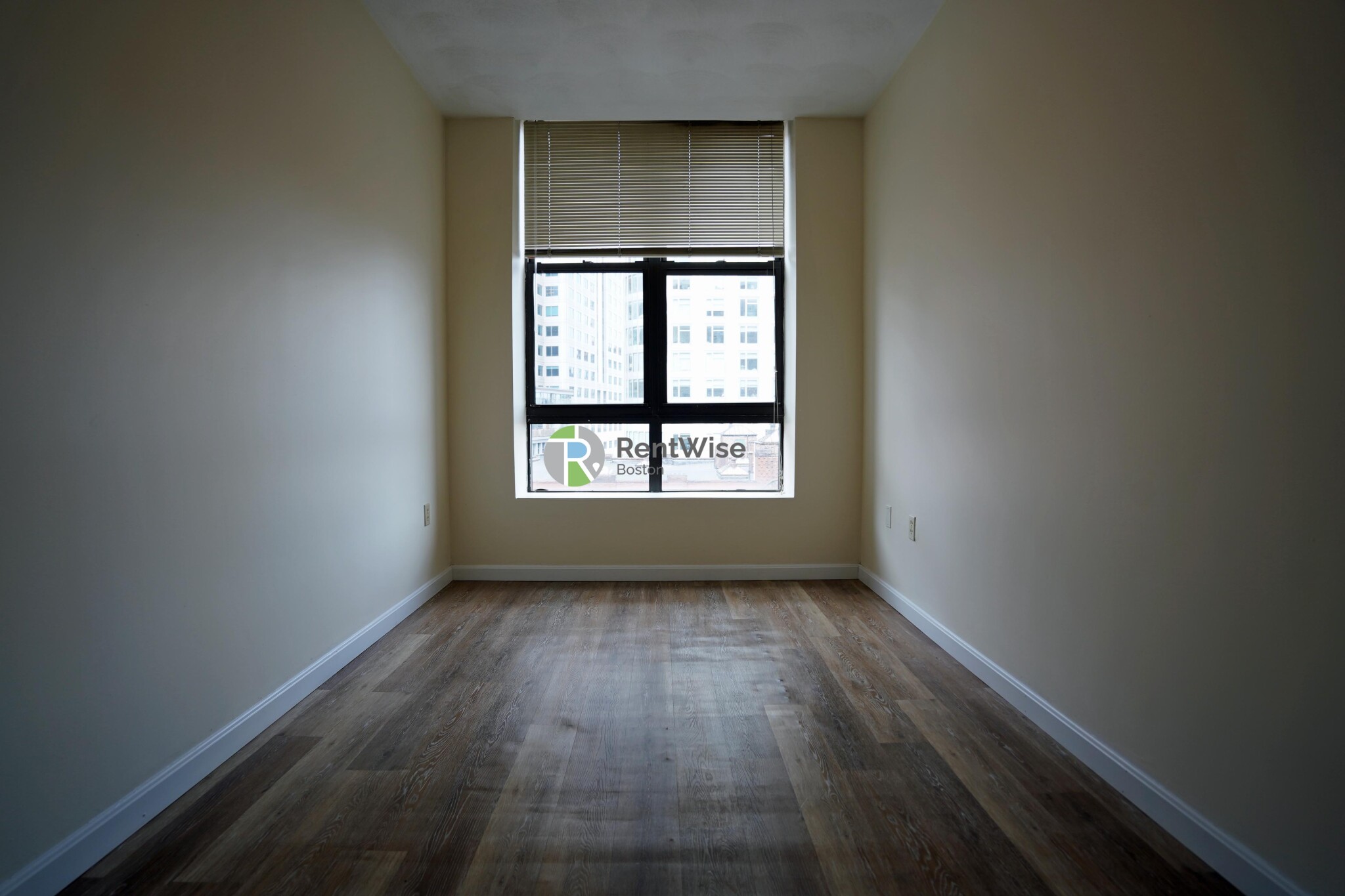 81 Essex St, Chinatown