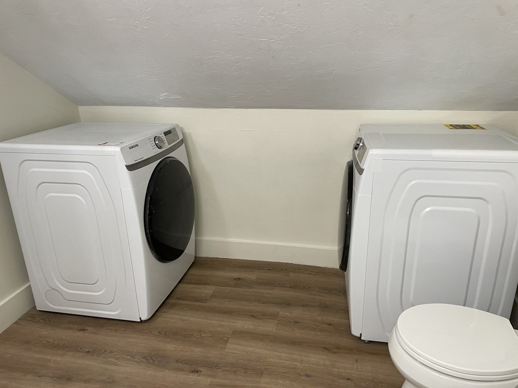 4 Underwood Ct, Westborough