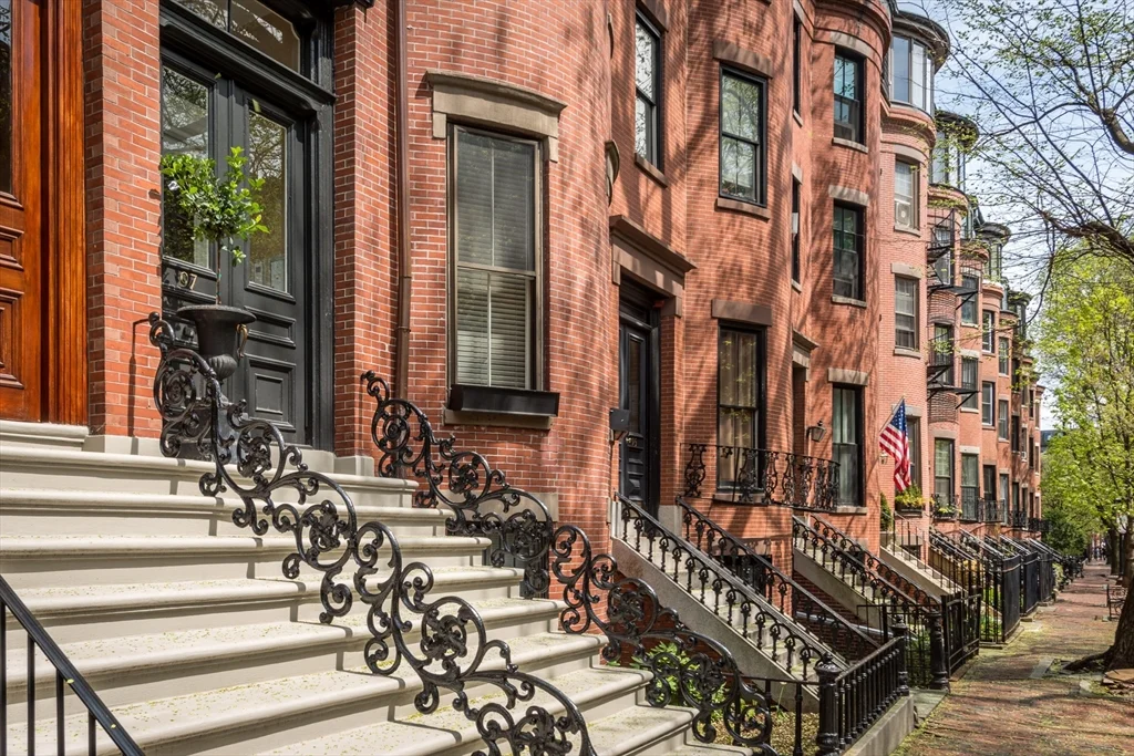 97 Waltham St, South End