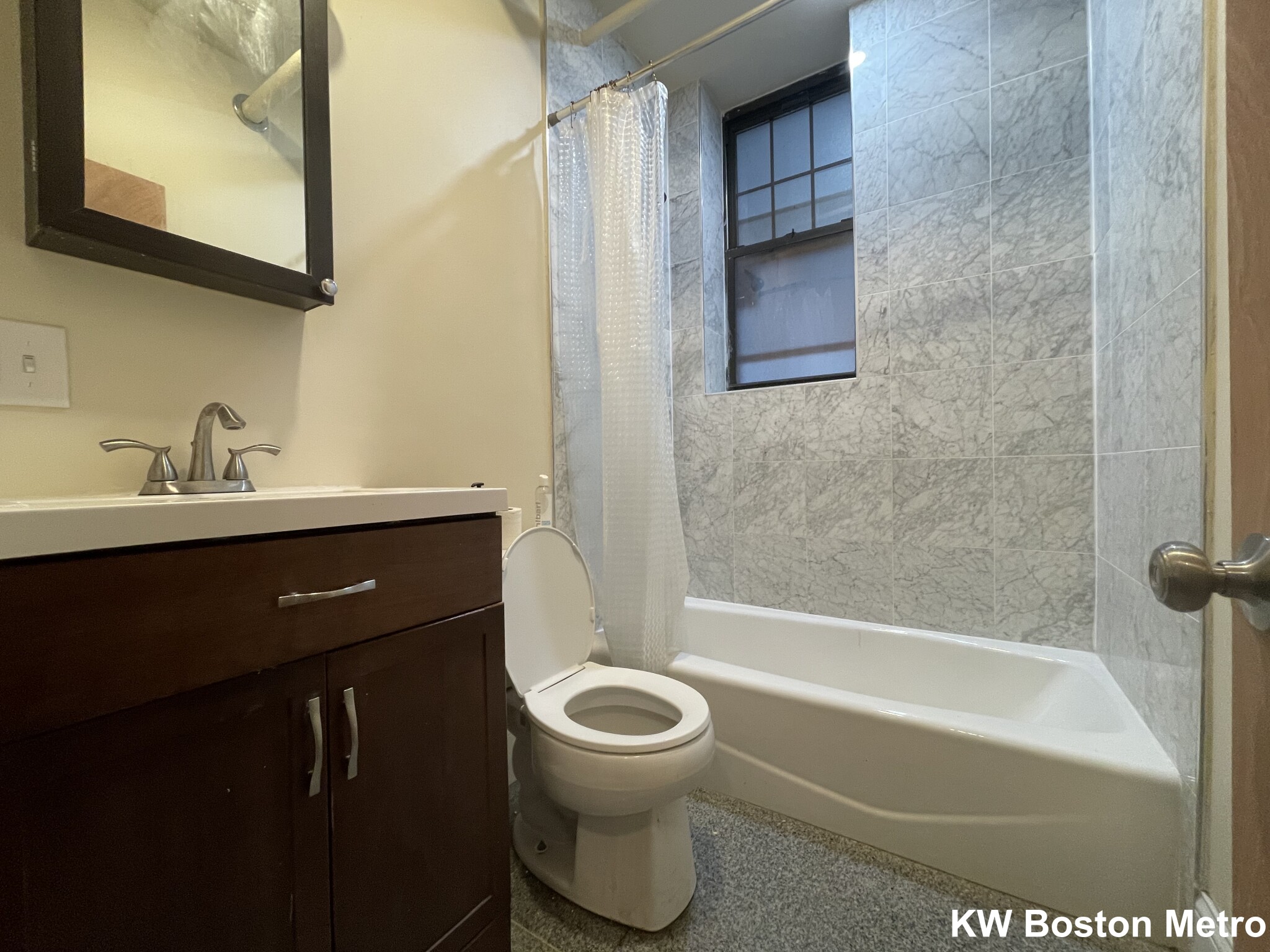 115 Saint Stephen St, Fenway