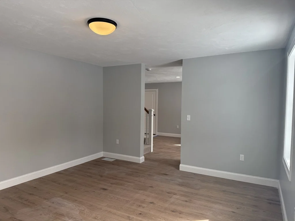 25 Kashmir's Way, Middleboro