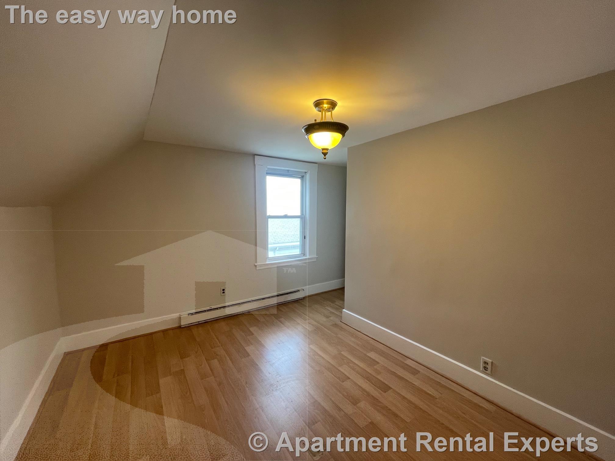 94 Central Ave, Medford Square