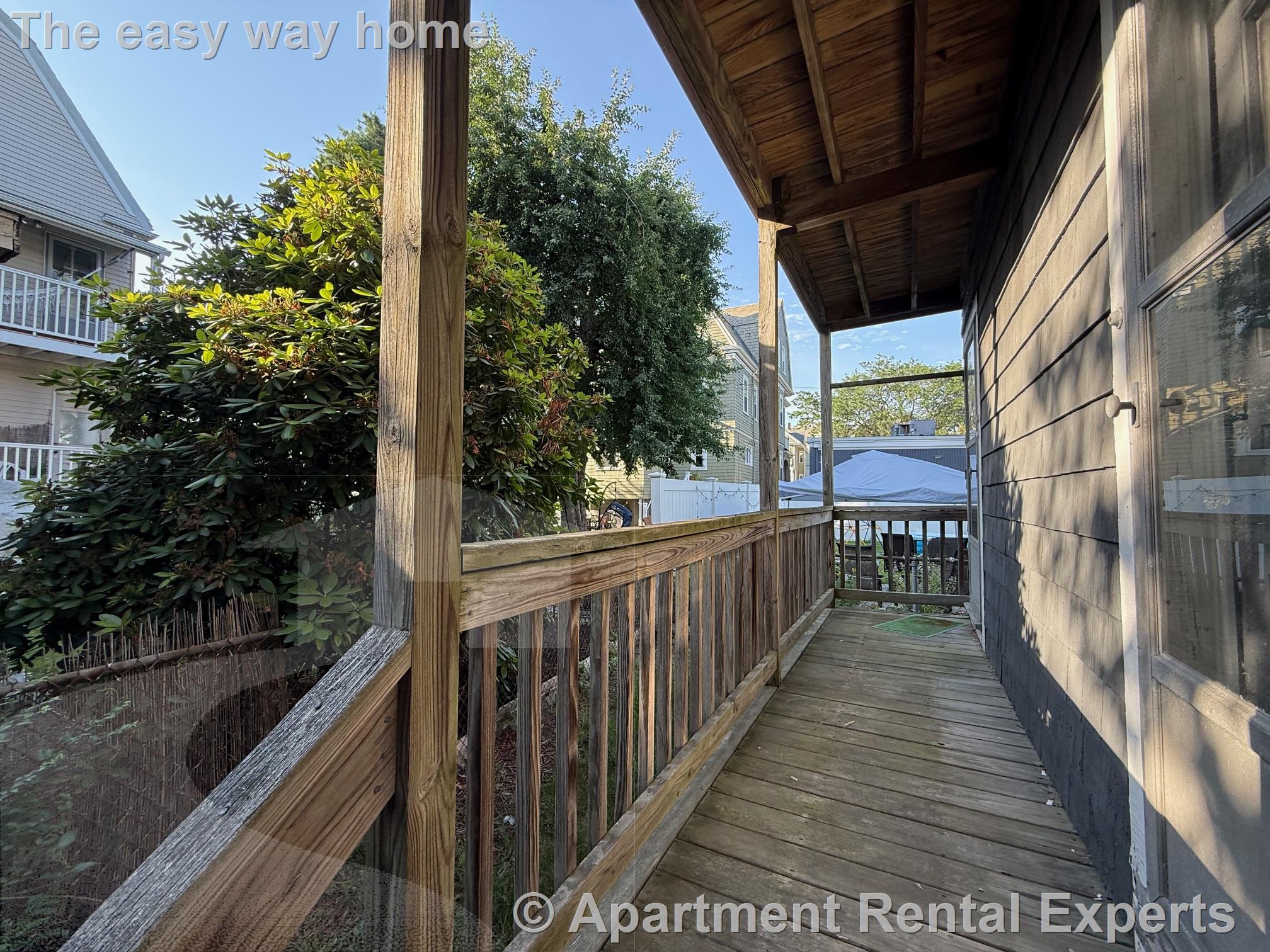 15 Corinthian Rd, Davis Square