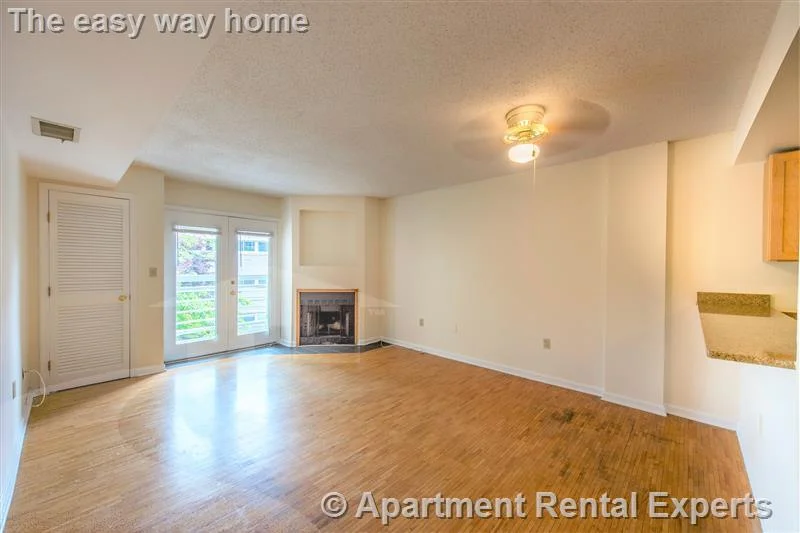 345 Franklin St, Central Square