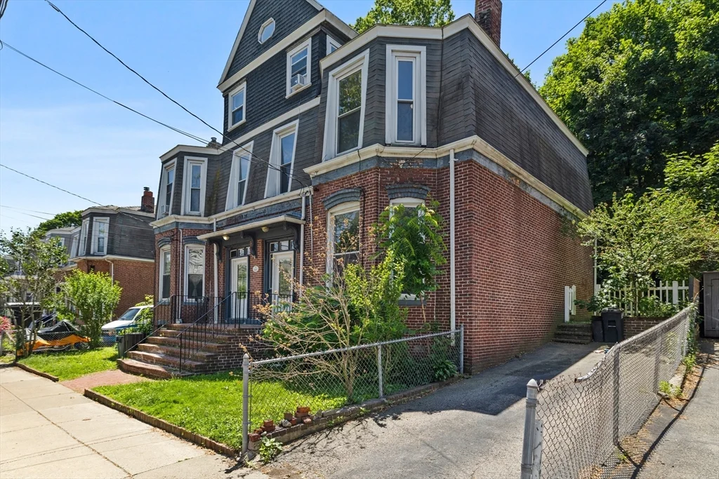 28 Newton St, Brighton