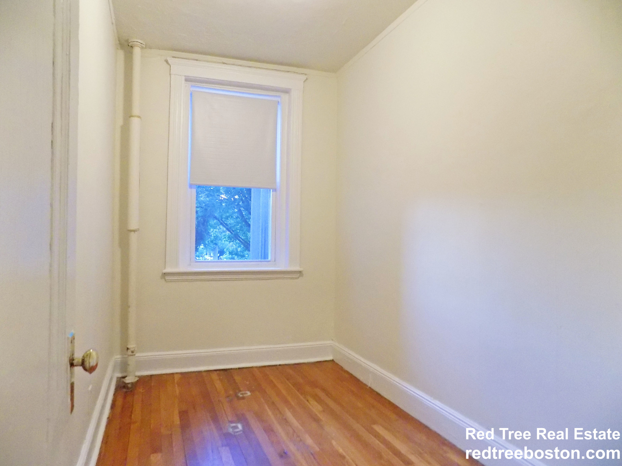 1810 Commonwealth Ave, Brighton