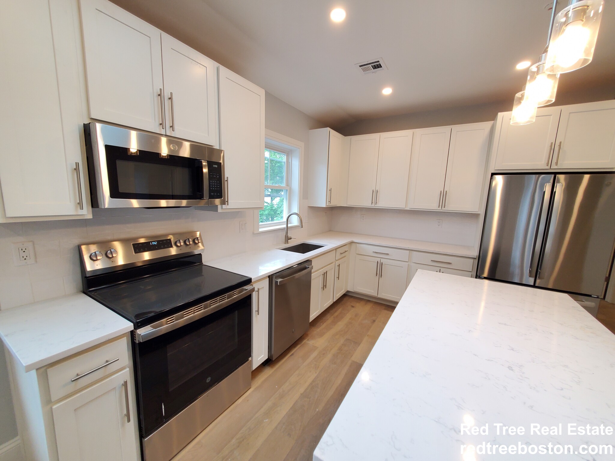 51 Fairbanks St, Brighton