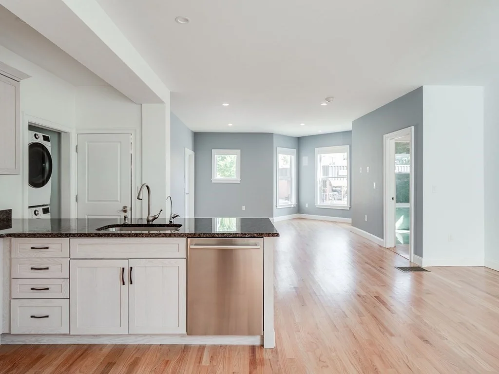 390 Medford St, Winter Hill
