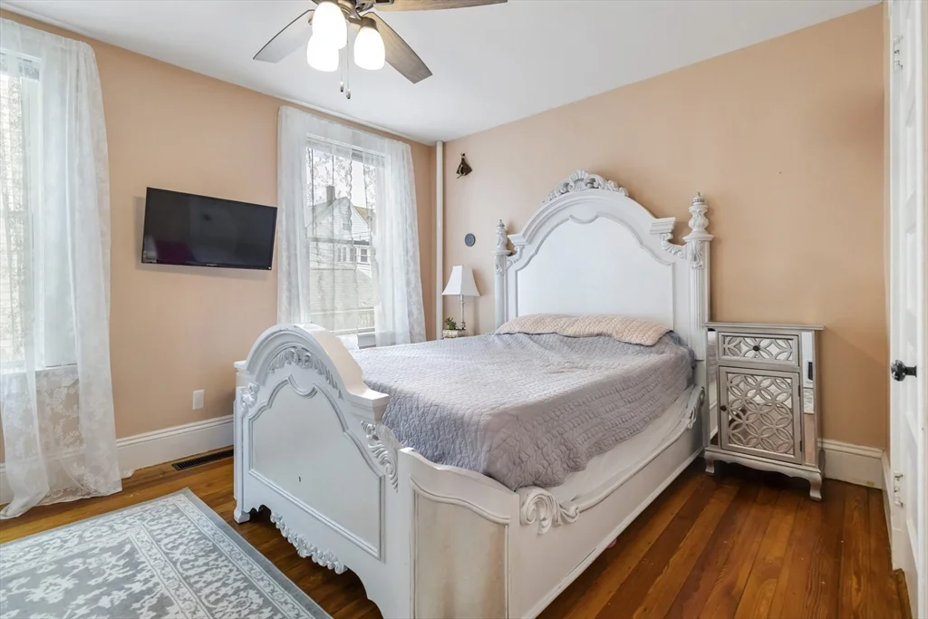 14 Torrey St, Dorchester