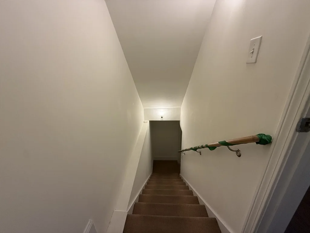 235 Charles St, East Cambridge