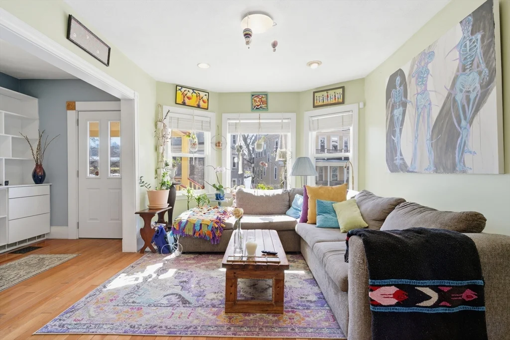 11 Asticou, Jamaica Plain