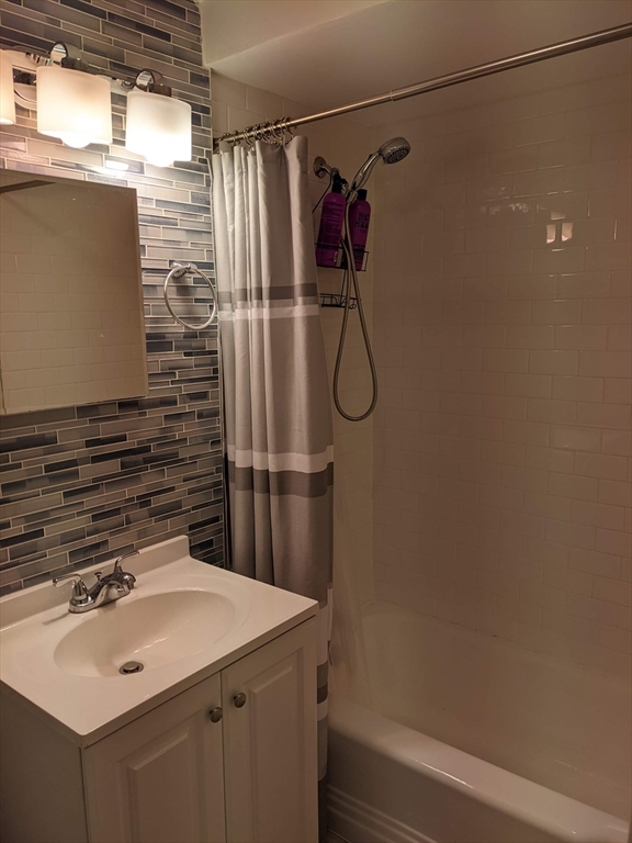 230 Beacon, Back Bay