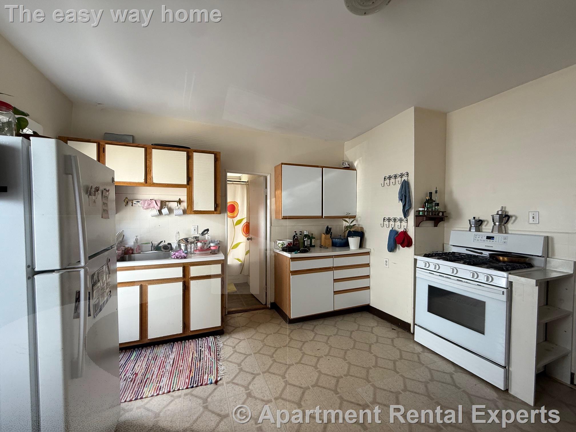 25 Knapp St, Union Square