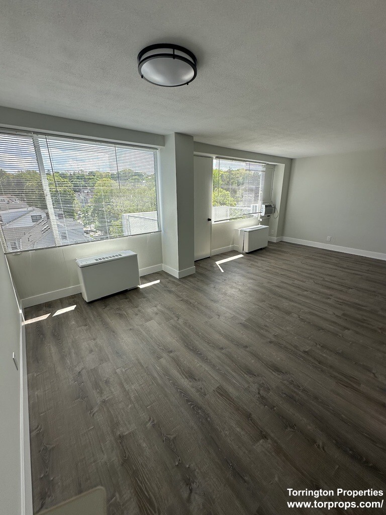 846 Massachusetts Ave, Arlington