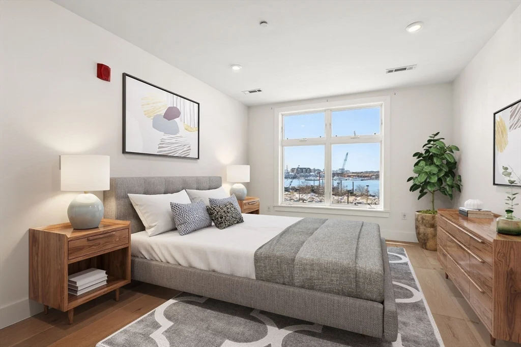 250 Meridian St, East Boston