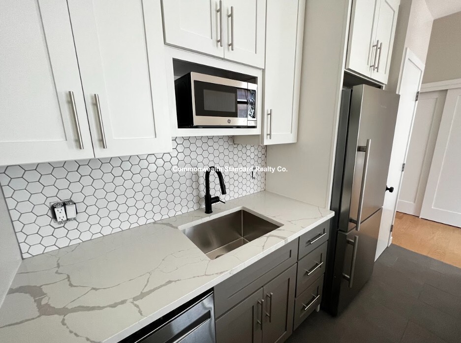 1661-1663 Washington St, South End