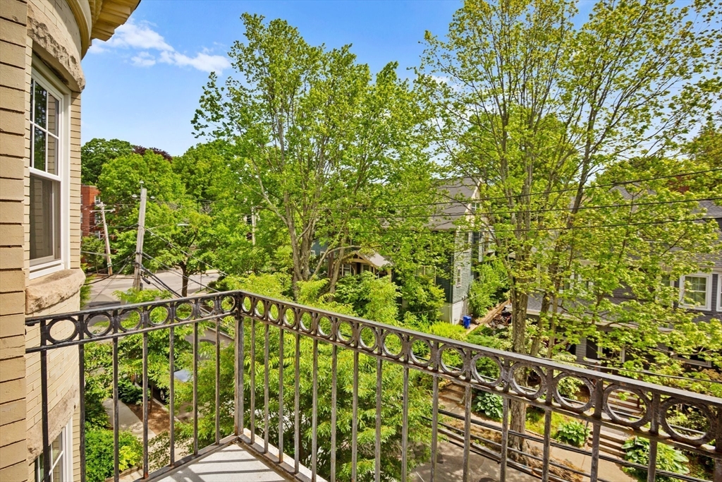 48 Kilsyth Rd, Salisbury Road - Corey Farm