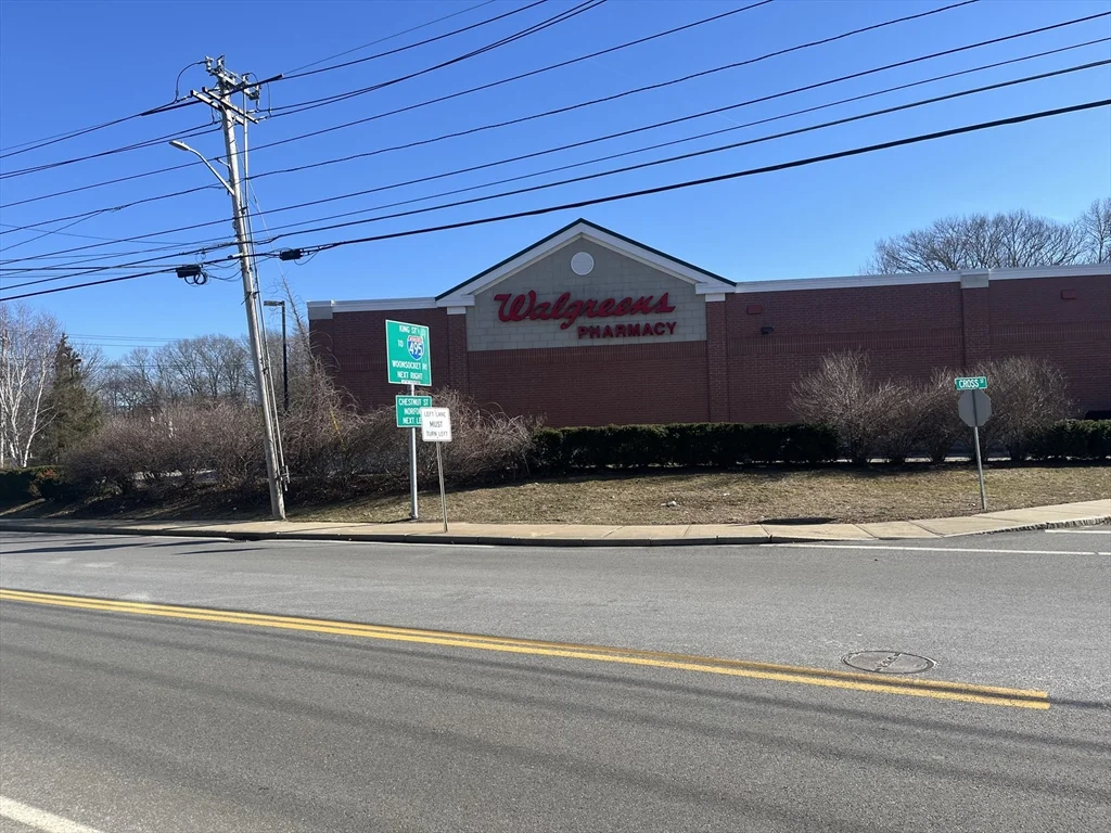 159 E Central, Franklin