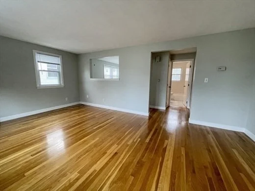 59 Desoto Rd, West Roxbury