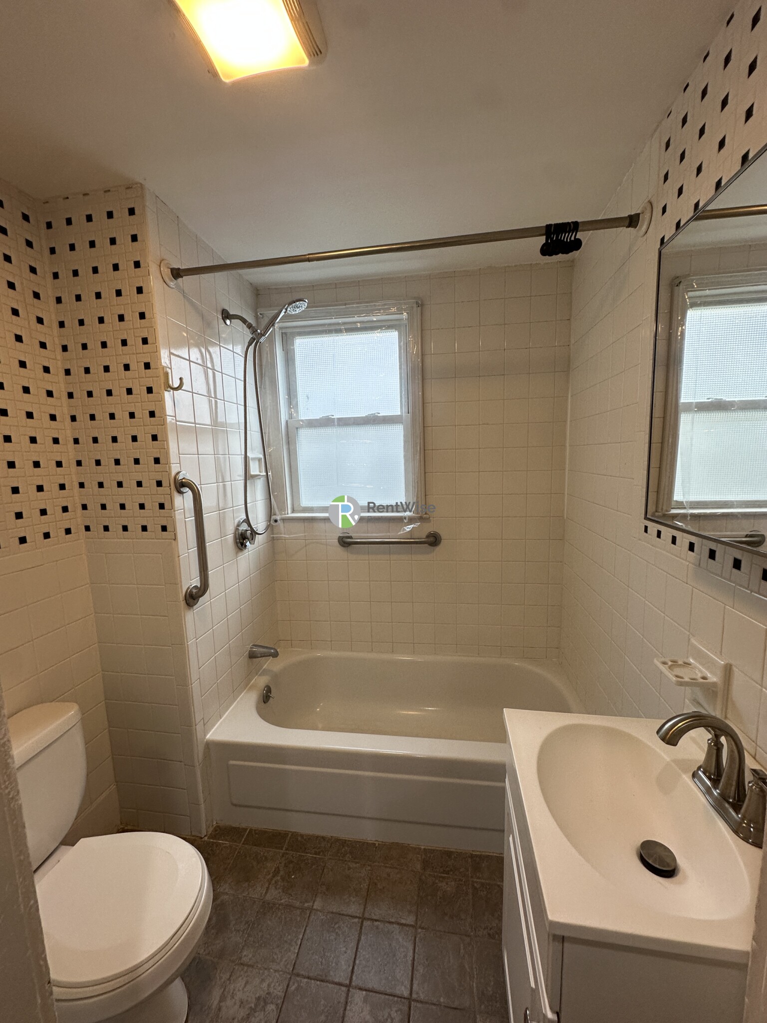 333 Medford St, Malden