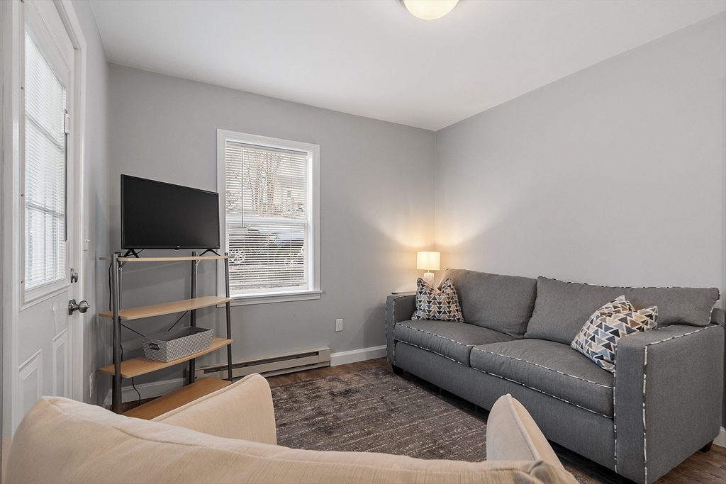 1 Foster St, Pepperell