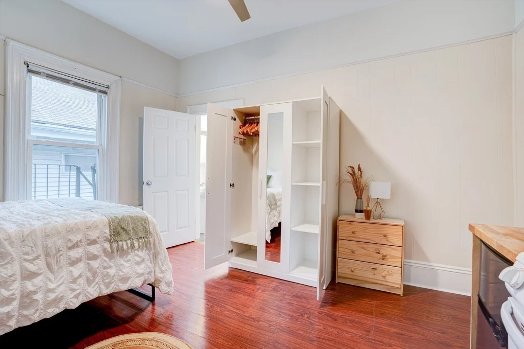 928 Dorchester Ave, Dorchester