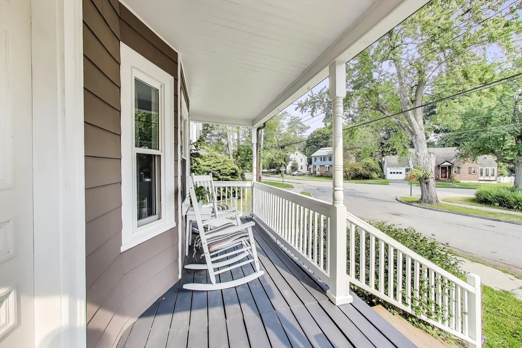 24 Clematis St, Winchester