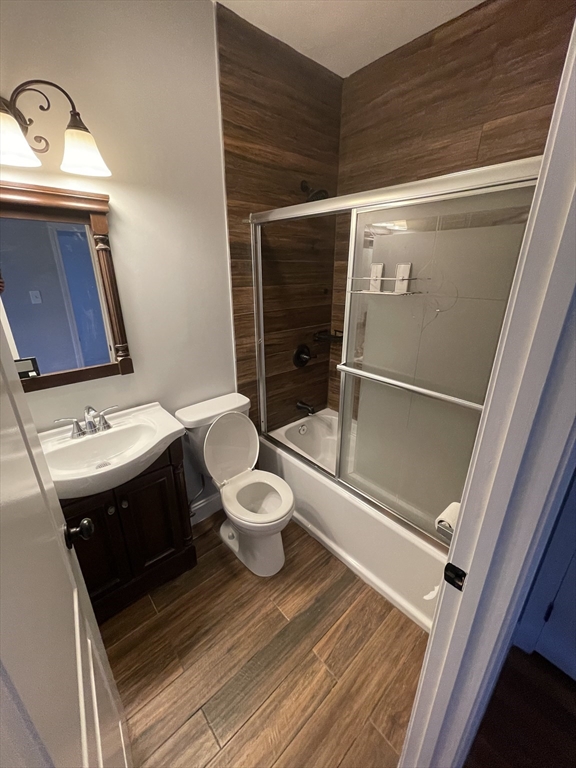 330 Western Ave, Riverside