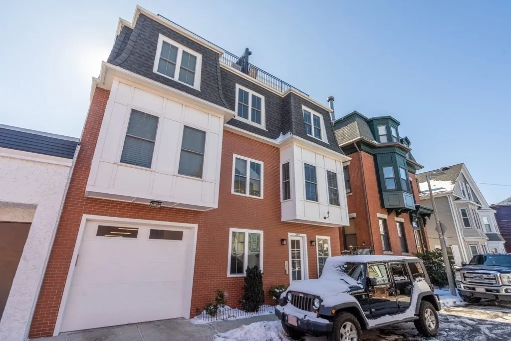 269 Emerson St, South Boston