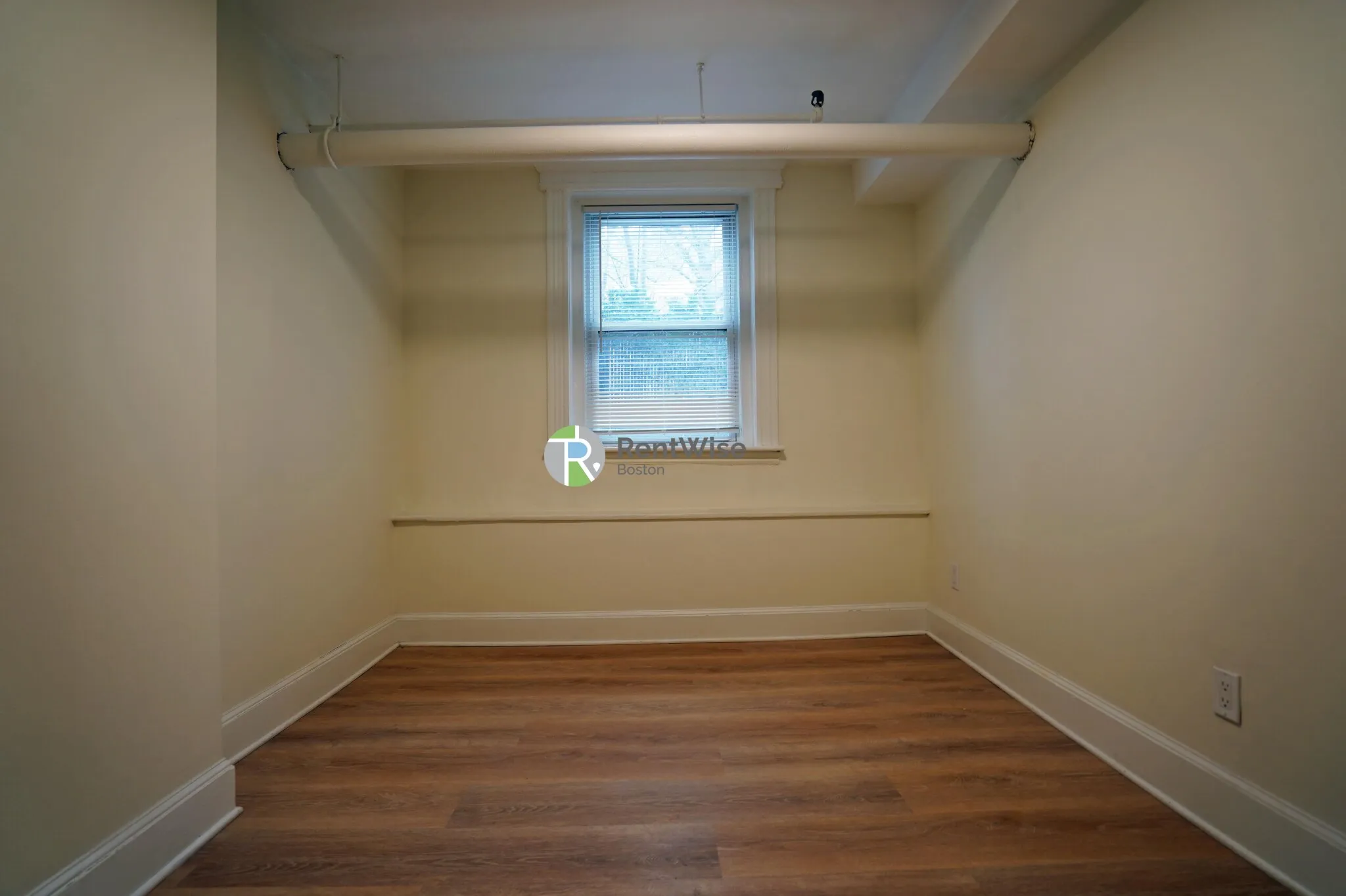 6 Camelot Ct, Brighton