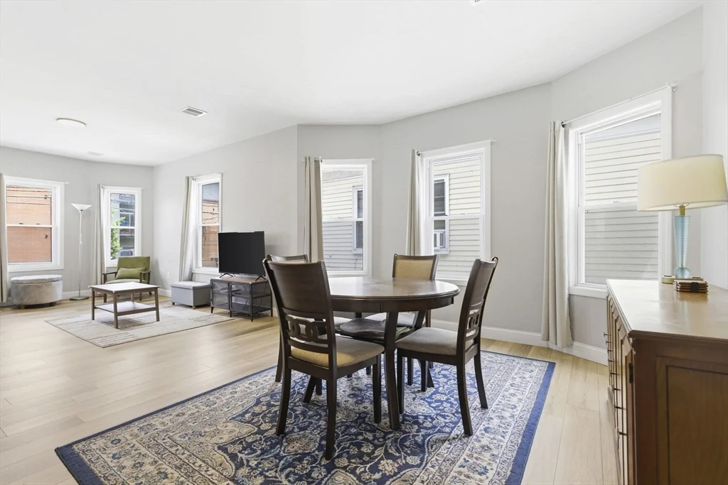 125-127 Arsenal St, Watertown