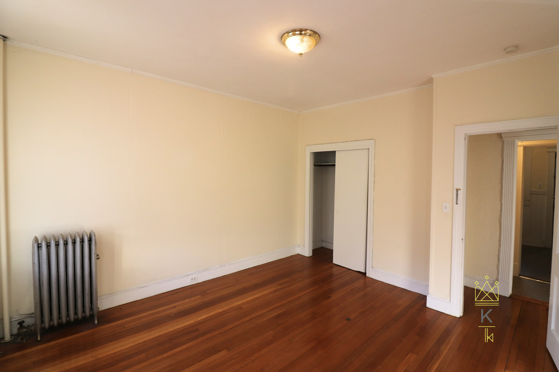 1959 Commonwealth Ave, Brighton