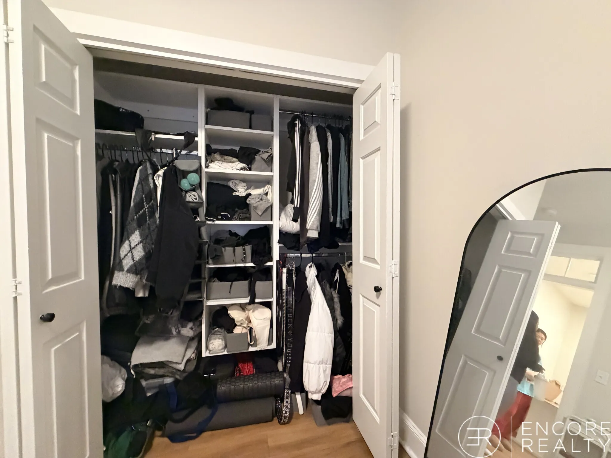 833 Beacon St, Fenway