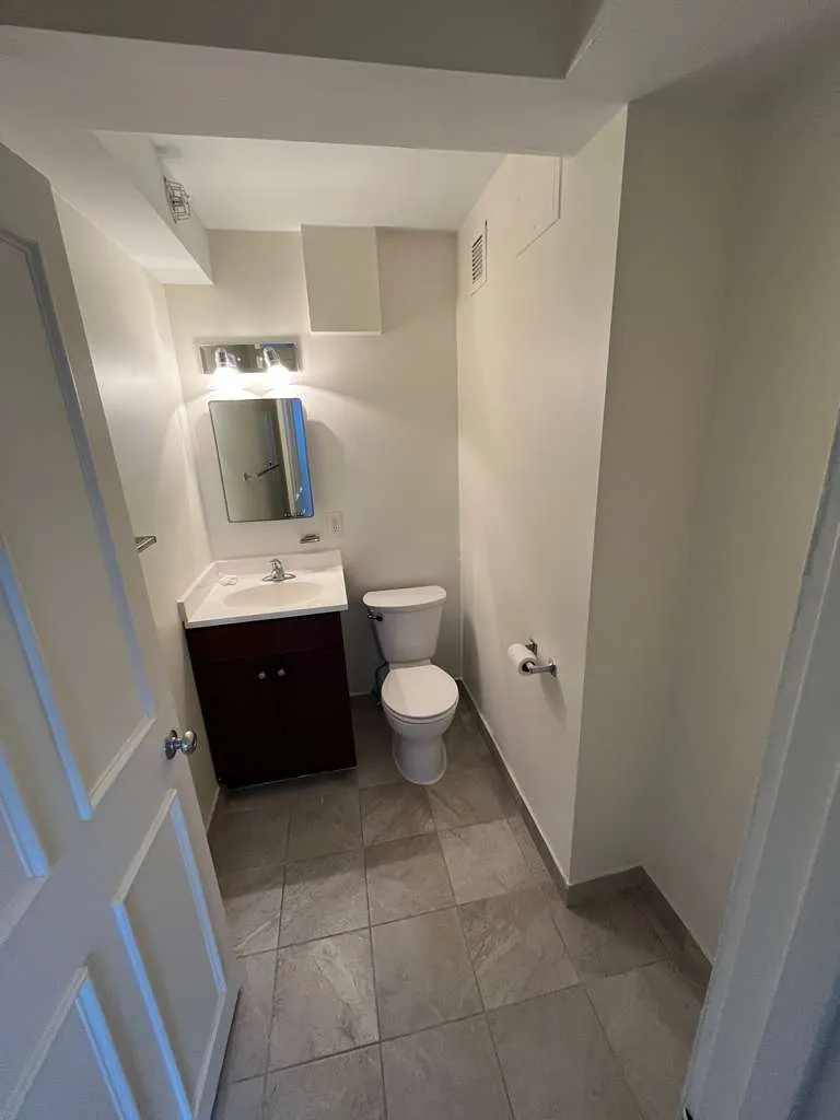 175 Freeman St, North Brookline
