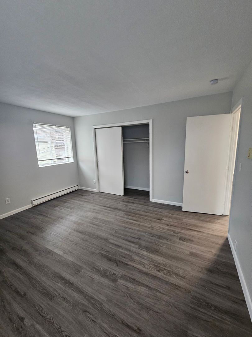 480 Norfolk St, Mattapan