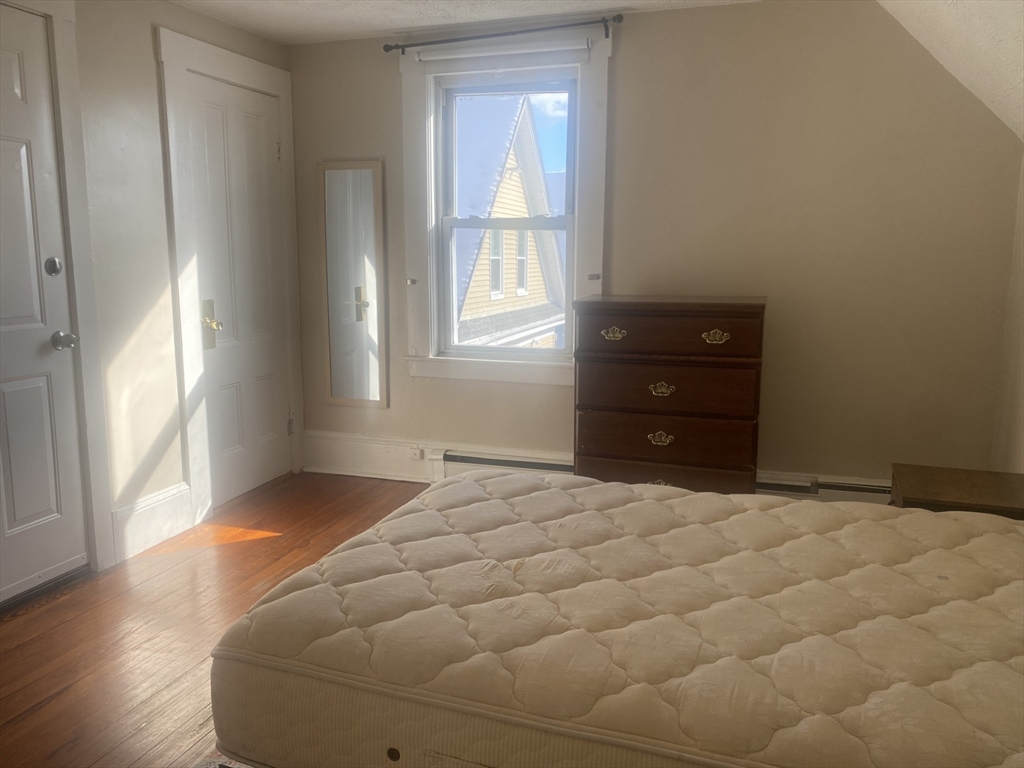 29-31 Litchfield St, Brighton