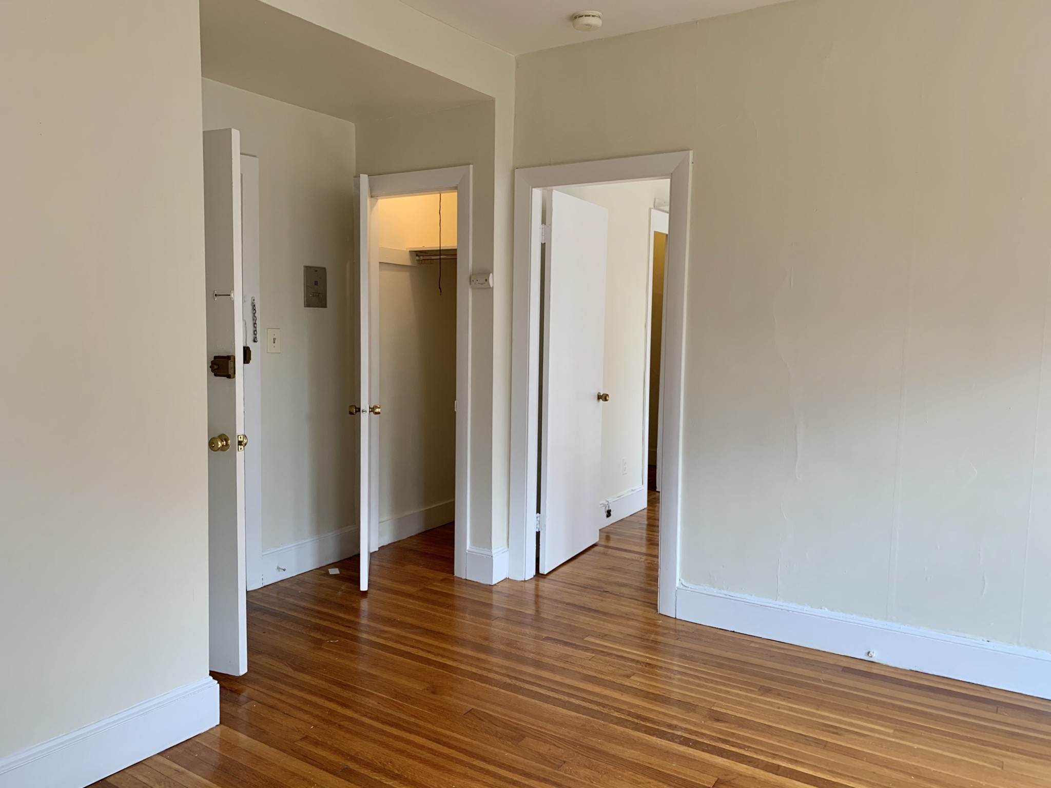 33 Lancaster Ter, Corey Hill