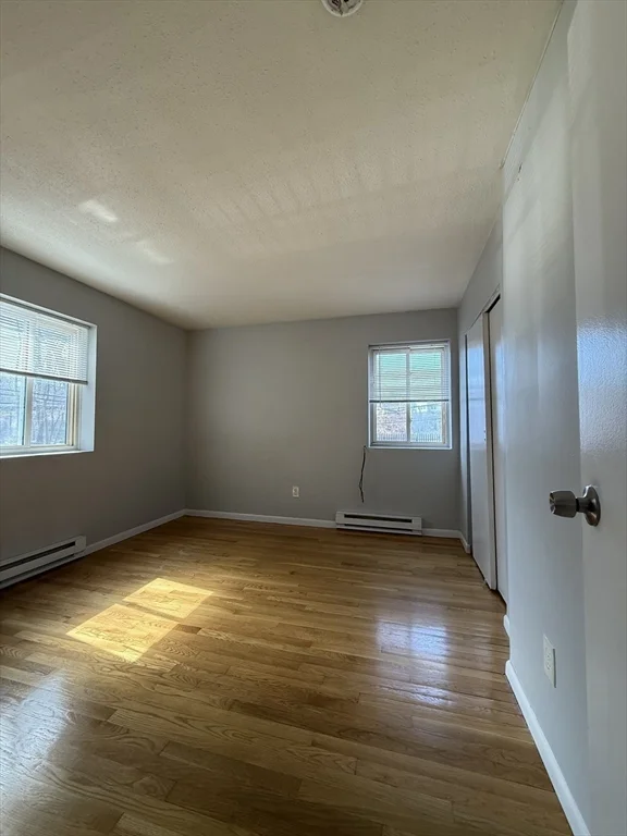 565 Hyde Park Ave, Roslindale