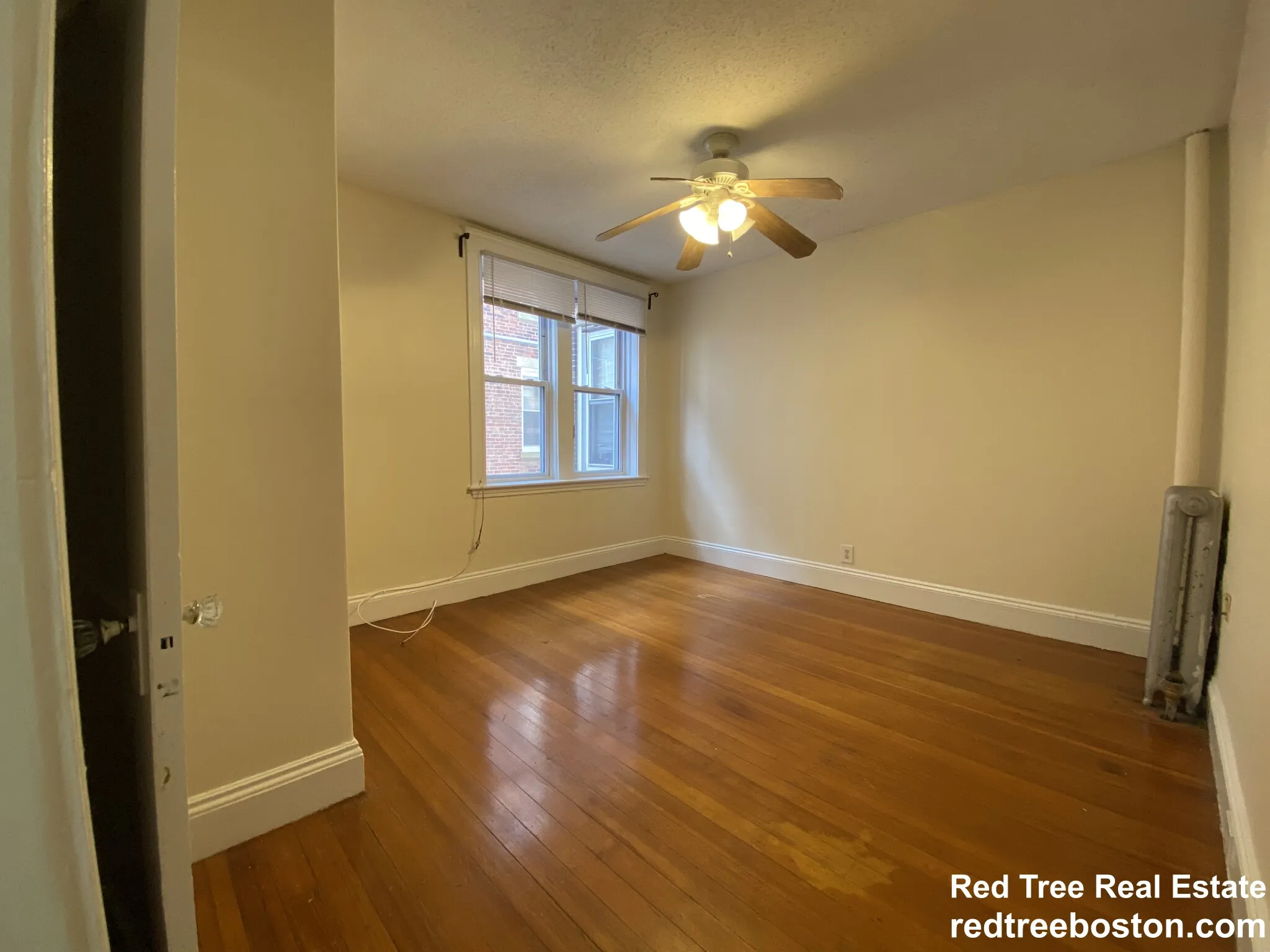 518 Cambridge St, Allston