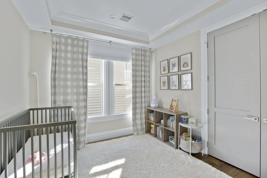 719 E 2nd St, South Boston