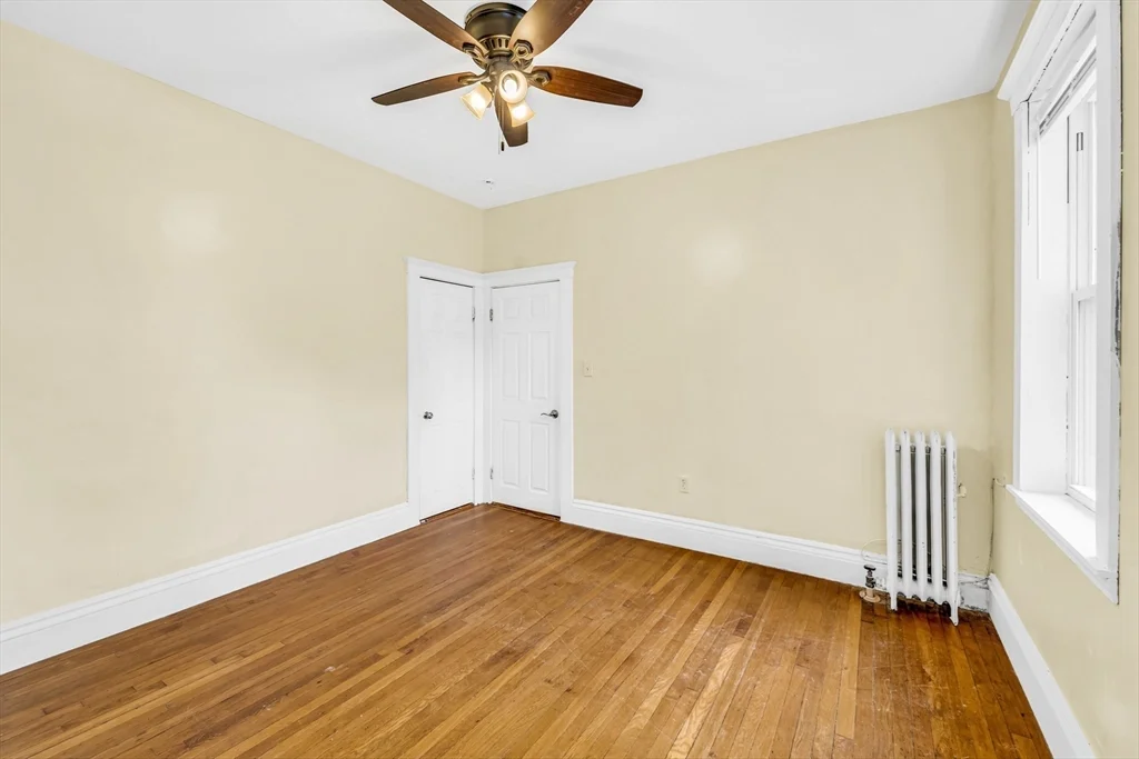 86 Winthrop St, Roxbury