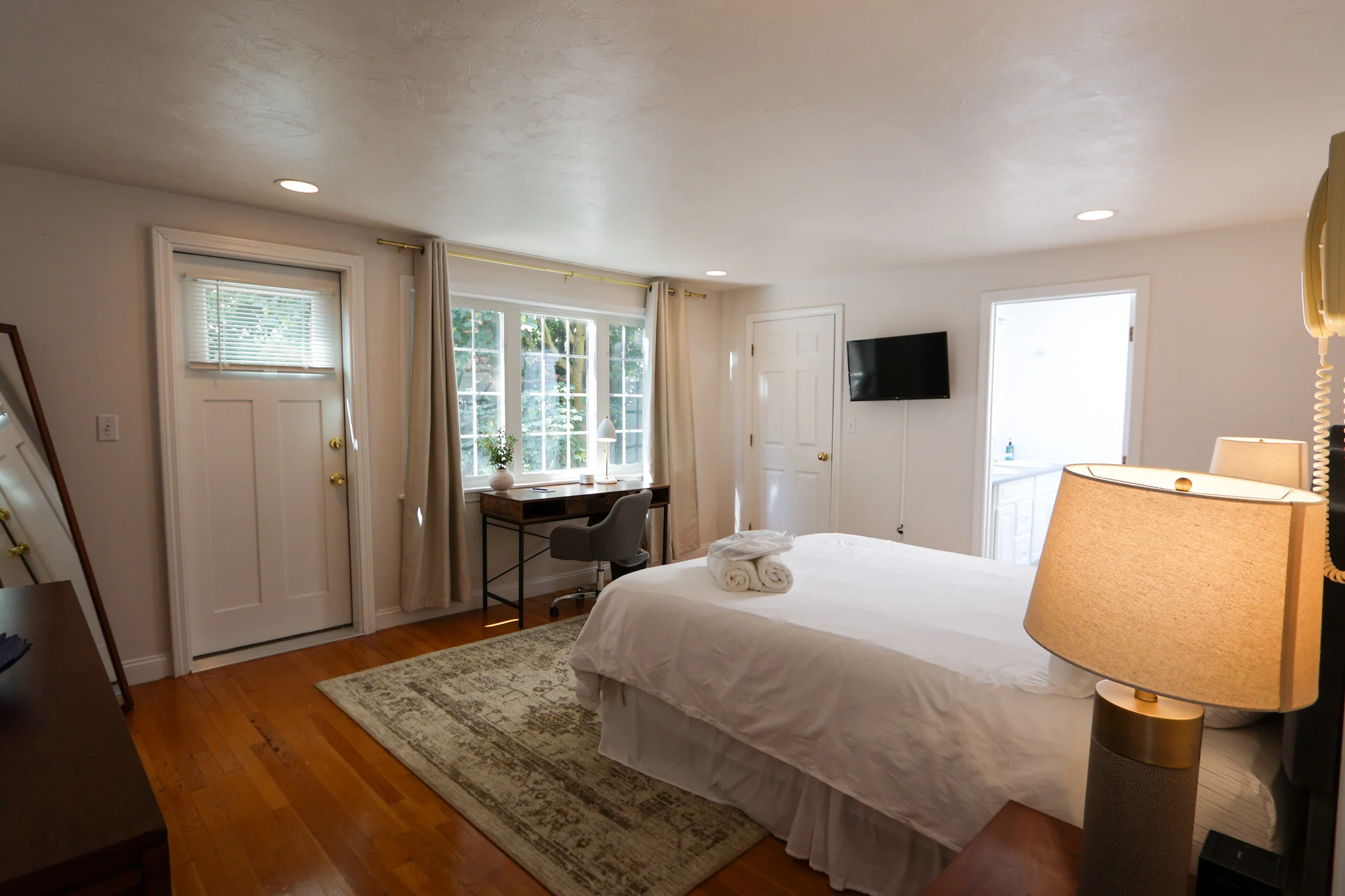 25 Jay St, Riverside