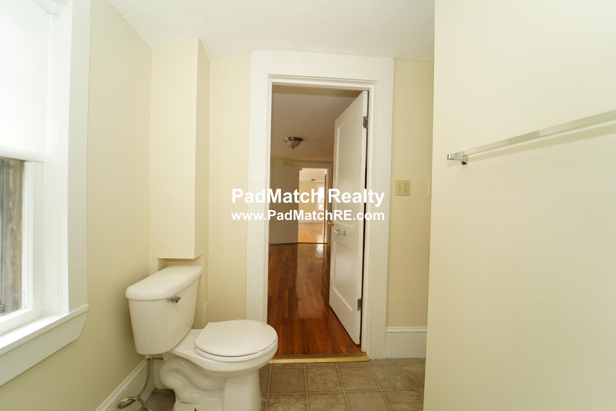 196 Fairmount Ave, Hyde Park