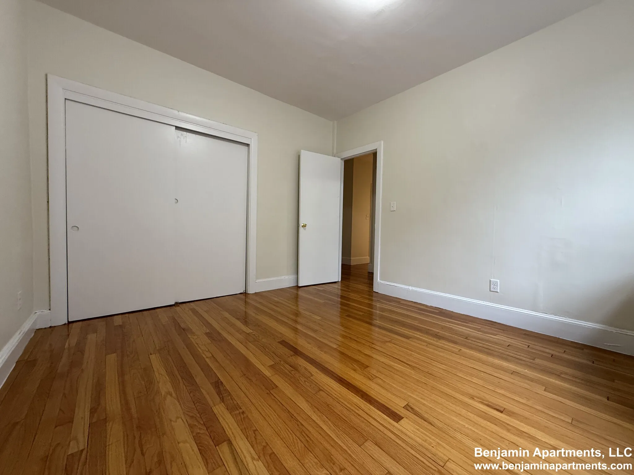 33 Lancaster Ter, Corey Hill