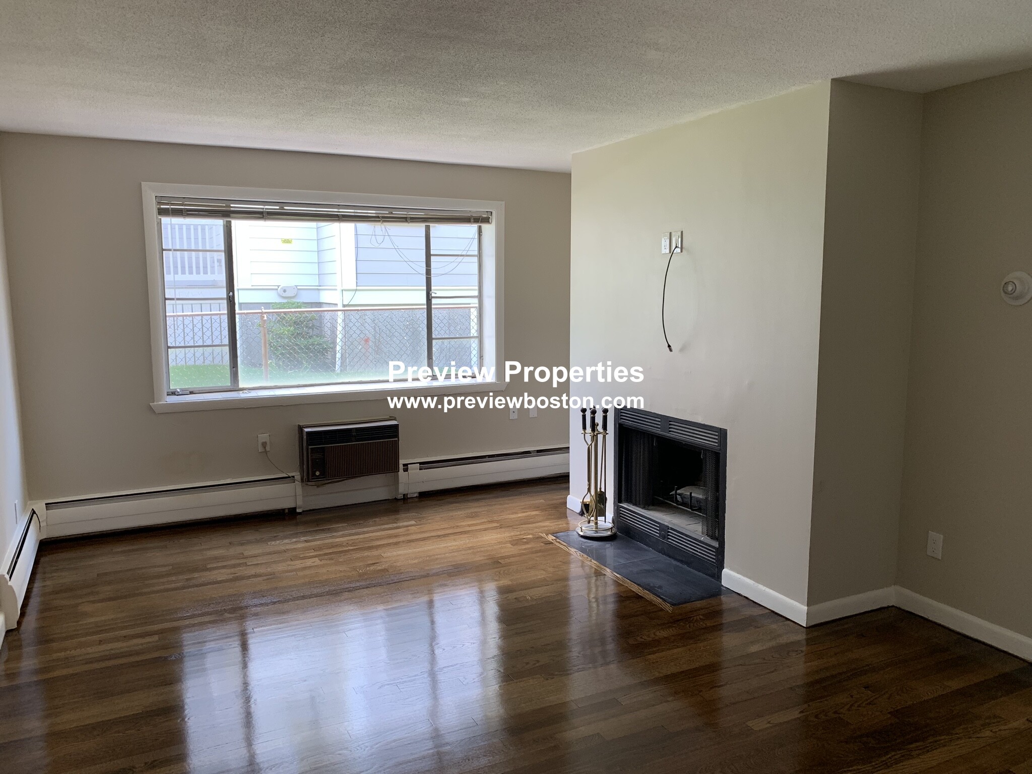 50 Evergreen St, Jamaica Plain